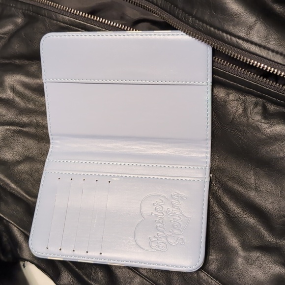 Anthropologie Pink Bow Checkered Passport Holder - Picture 2 of 3